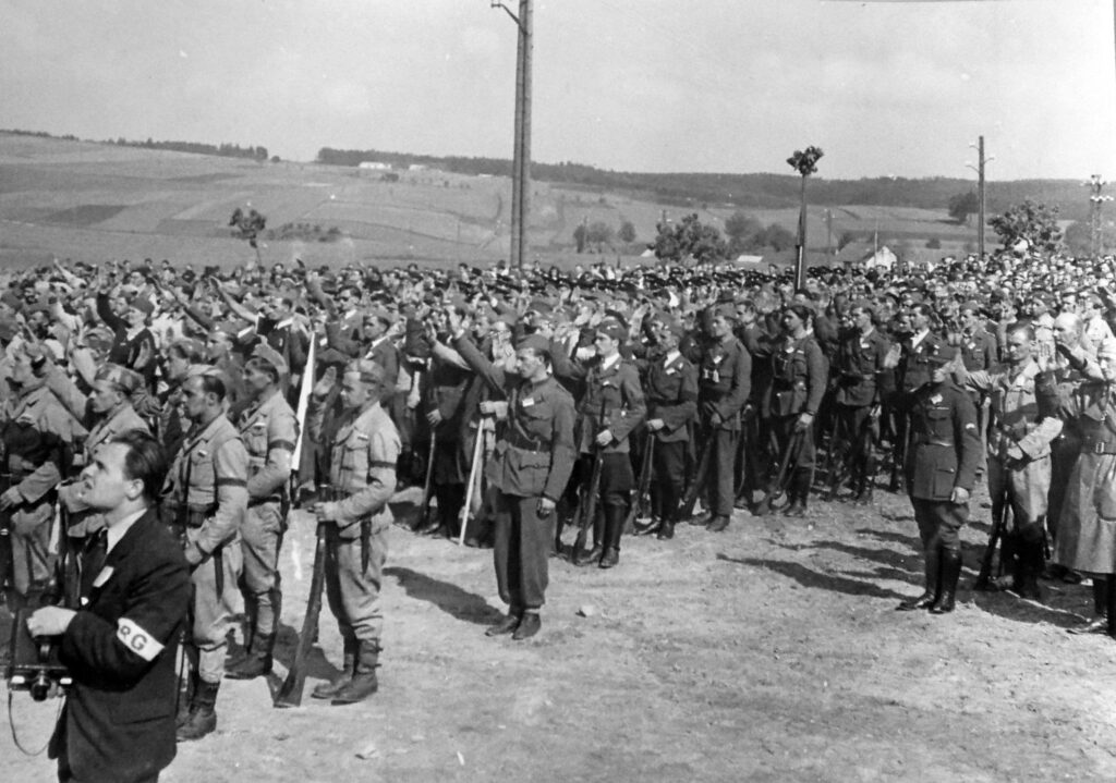 Tryzna za padlé v Mnichu, 27. května 1945 /foto Agentura Vltava Labe Media