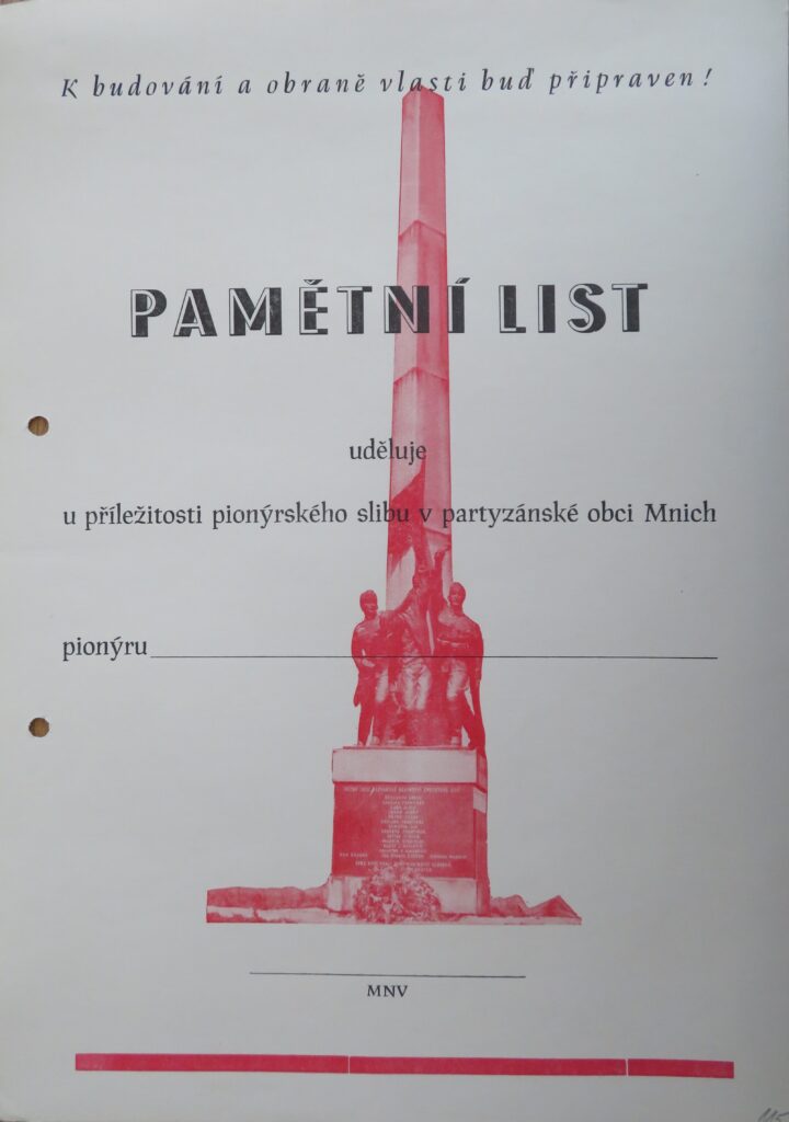 Pamětní list udělovaný u příležitosti pionýrského slibu v Mnichu, nedatováno /Státní okresní archiv Pelhřimov